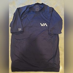 Rvca Rashguard/ Water shirt